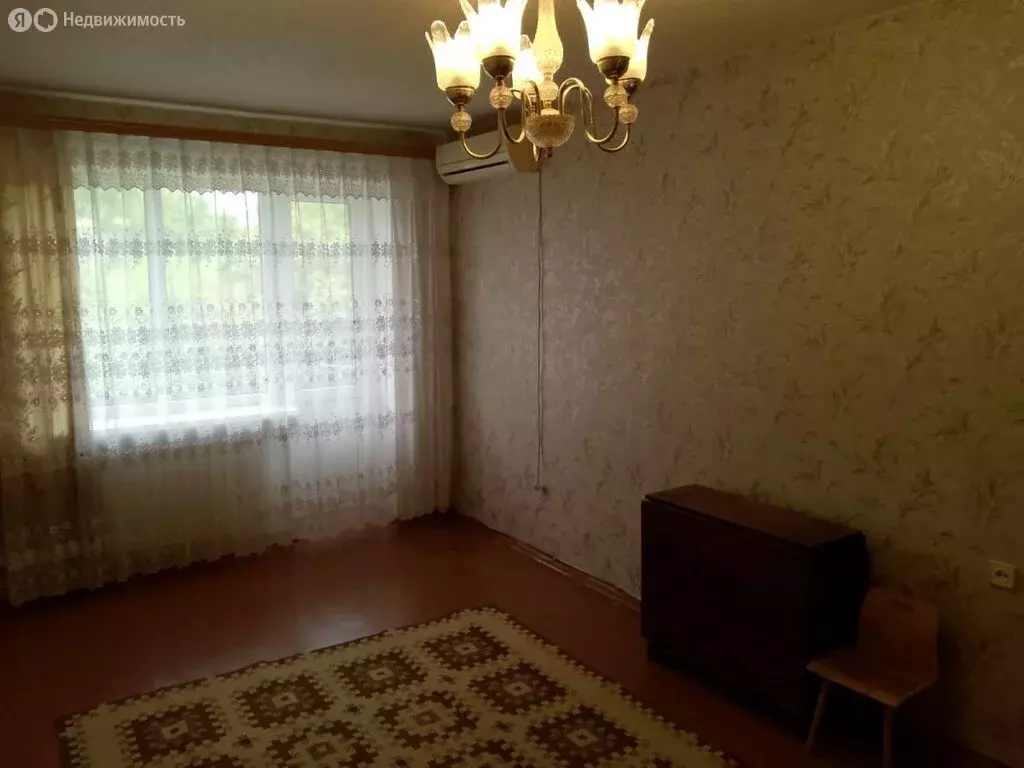 3-комнатная квартира: Каменск-Шахтинский, Украинская улица, 54 (59.2 ... - Фото 1