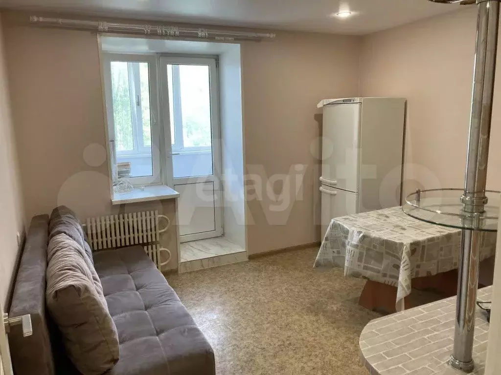 1-к. квартира, 45 м, 3/10 эт. - Фото 1