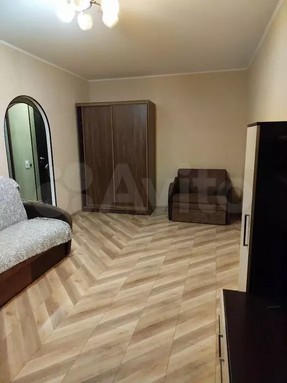 1-к. квартира, 32 м, 1/9 эт. - Фото 1