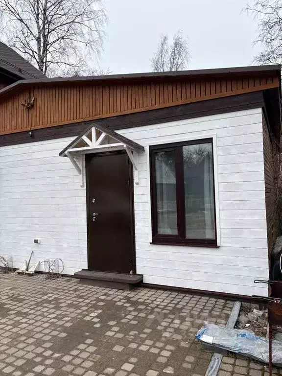 Комната Ленинградская область, Выборг Поперечный пер., 10 - Фото 1