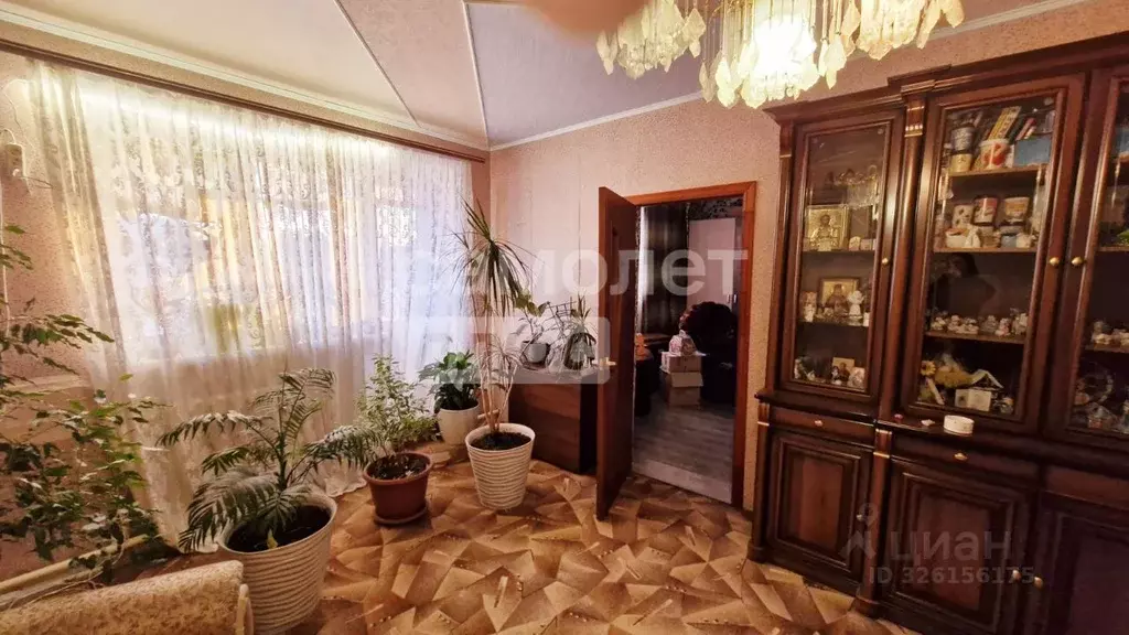 Дом в Курская область, Курск Парашютный пер. (277 м) - Фото 1