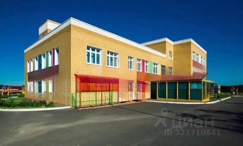 Помещение свободного назначения в Татарстан, Пестречинский район, ... - Фото 1
