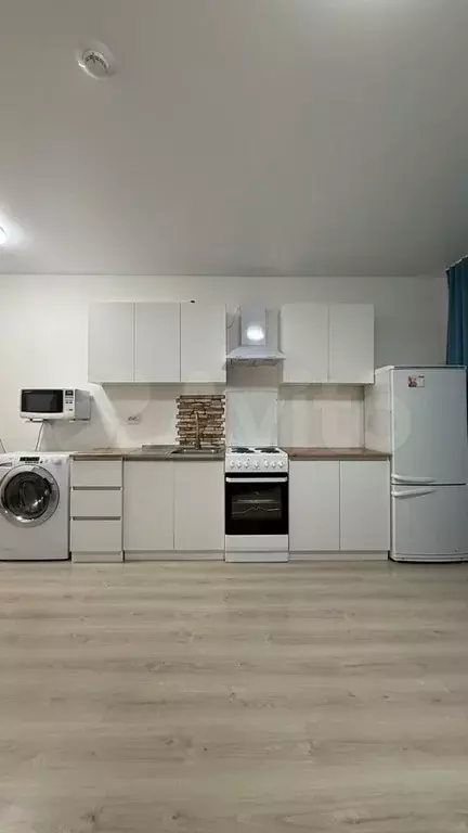 1-к. квартира, 41 м, 17/32 эт. - Фото 0