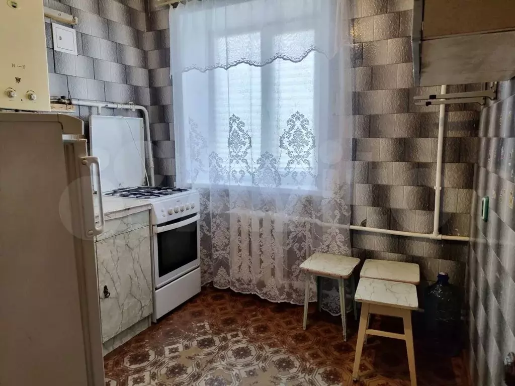 1-к. квартира, 30 м, 5/5 эт. - Фото 1