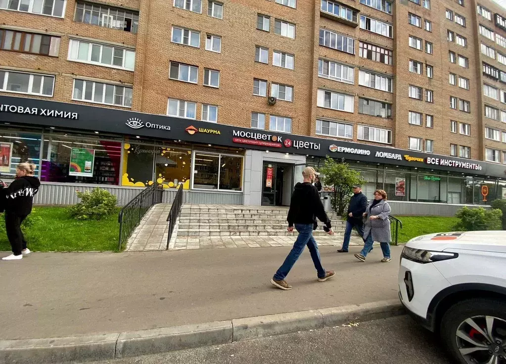 Помещение свободного назначения в Московская область, Лобня ул. ... - Фото 1