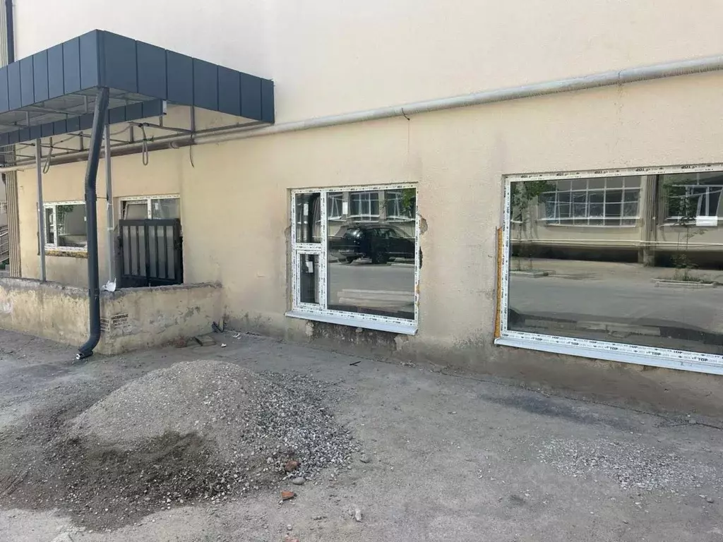 Помещение свободного назначения в Кабардино-Балкария, Нальчик ул. ... - Фото 1