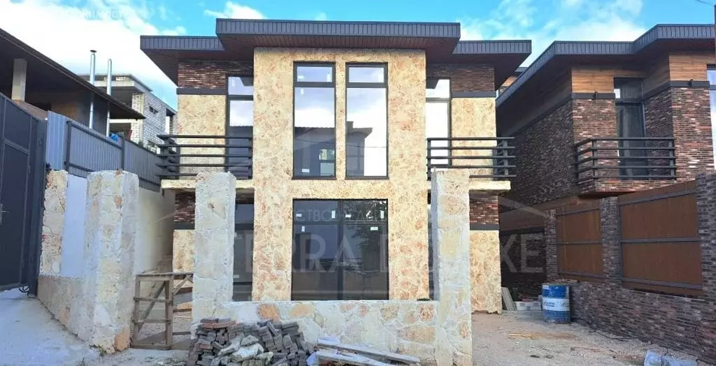 Дом в Севастополь, Коралловая улица (150 м) - Фото 2