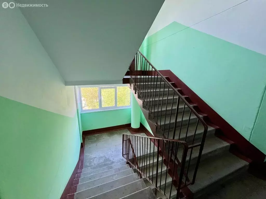 3-комнатная квартира: Санкт-Петербург, улица Генерала Симоняка, 23 ... - Фото 2