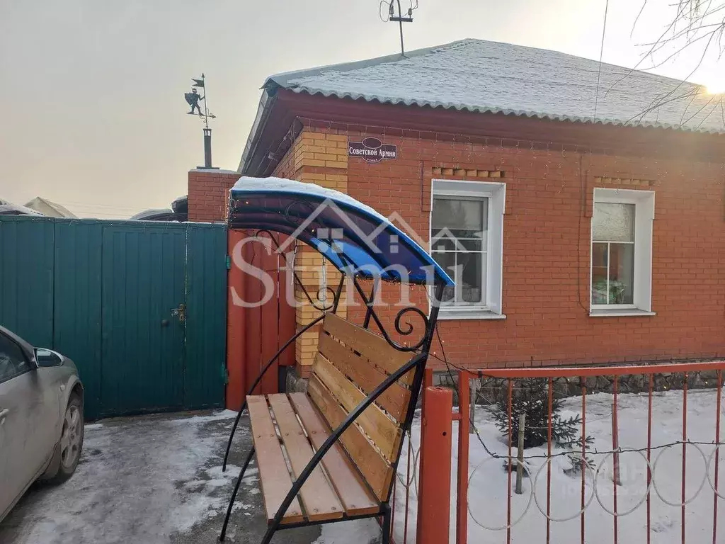 Дом в Хакасия, Черногорск ул. Советской Армии, 112 (100 м) - Фото 1