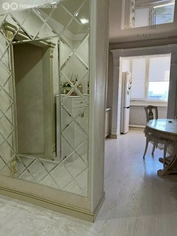 2-комнатная квартира: Грозный, улица А.А. Айдамирова, 133к6 (56 м) - Фото 1