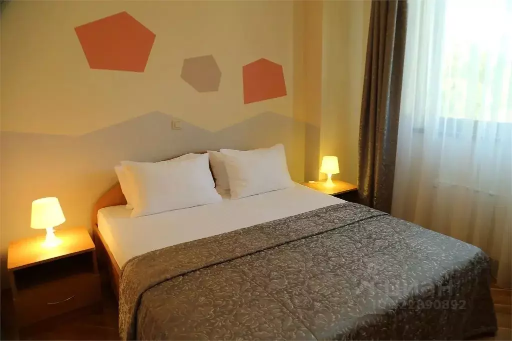 Комната Краснодарский край, Сочи Красная Поляна пгт, ул. Калиновая, 18 - Фото 1