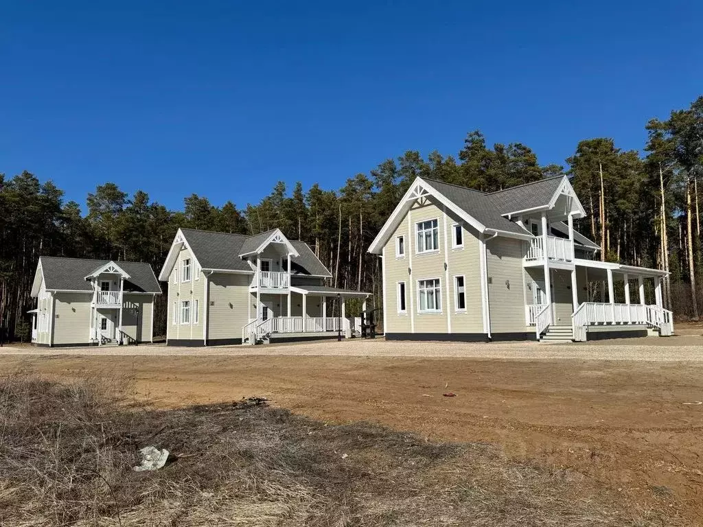 Дом в Ульяновская область, Чердаклинский район, Красноярское с/пос, с. ... - Фото 1