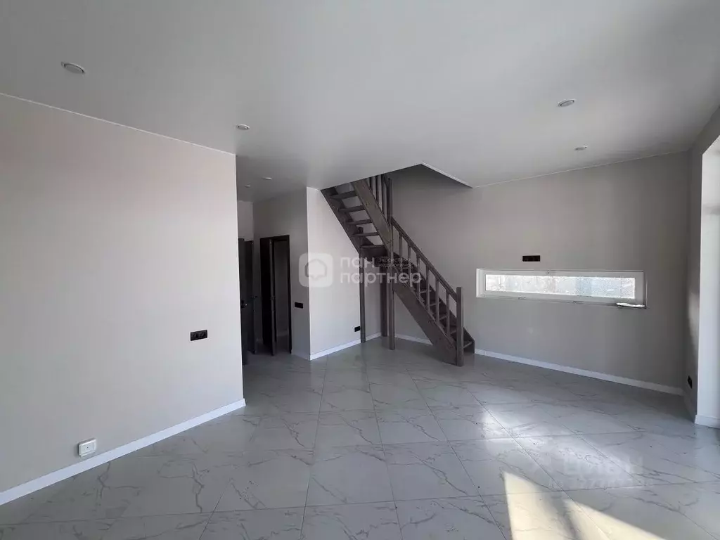 Дом в Ленинградская область, Ломоносовский район, Гостилицкое с/пос, ... - Фото 2