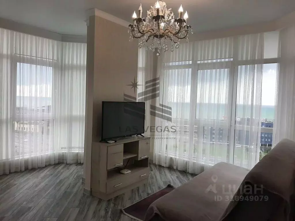 2-к кв. Краснодарский край, Сочи ул. Гудаутская, 2 (86.0 м) - Фото 0