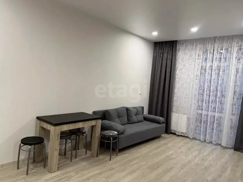 2-к кв. Тюменская область, Тюмень ул. Разведчика Кузнецова, 16 (61.0 ... - Фото 2