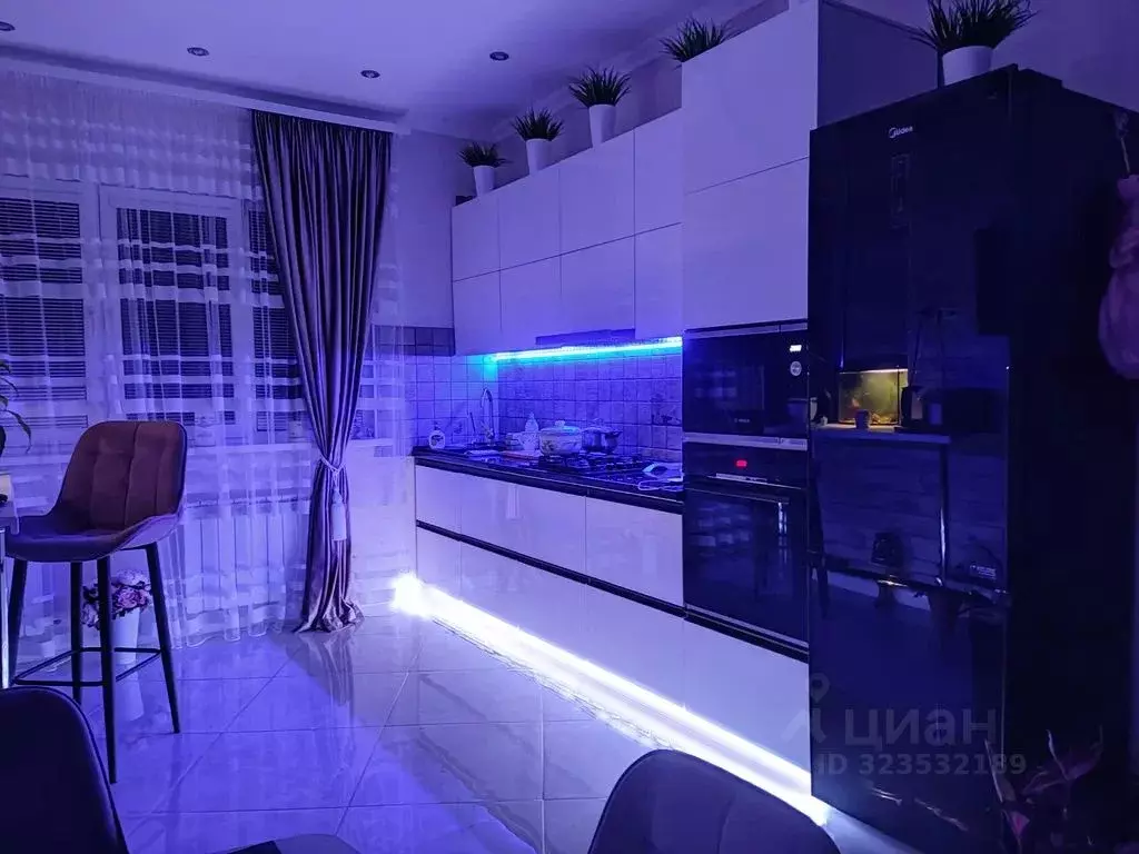 Дом в Крым, Алушта муниципальный округ, Партенит пгт  (60 м) - Фото 1