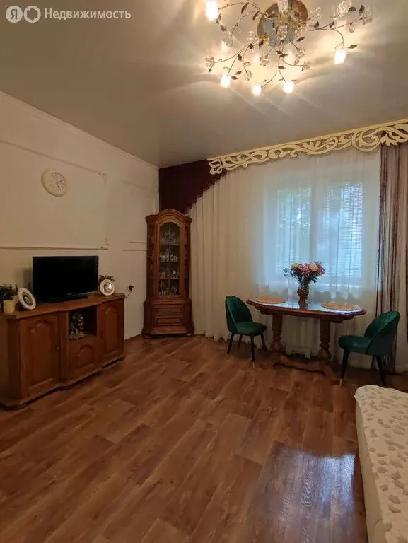 3-комнатная квартира: Октябрьский, улица Губкина, 41 (78 м) - Фото 0