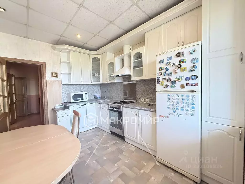 3-к кв. Брянская область, Брянск ул. Крахмалева, 29 (87.0 м) - Фото 2