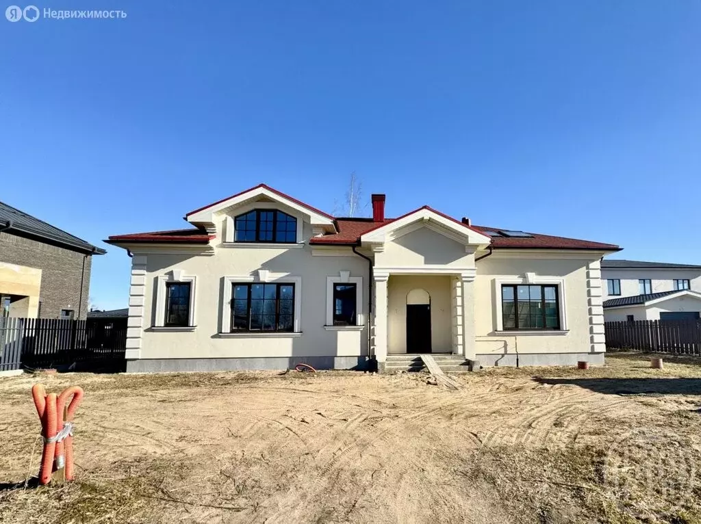 Дом в Петергоф, Санкт-Петербургское шоссе, 130к66 (382.2 м) - Фото 0