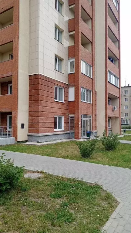 Аренда цокольного этажа в г. Обь, 112 м - Фото 1