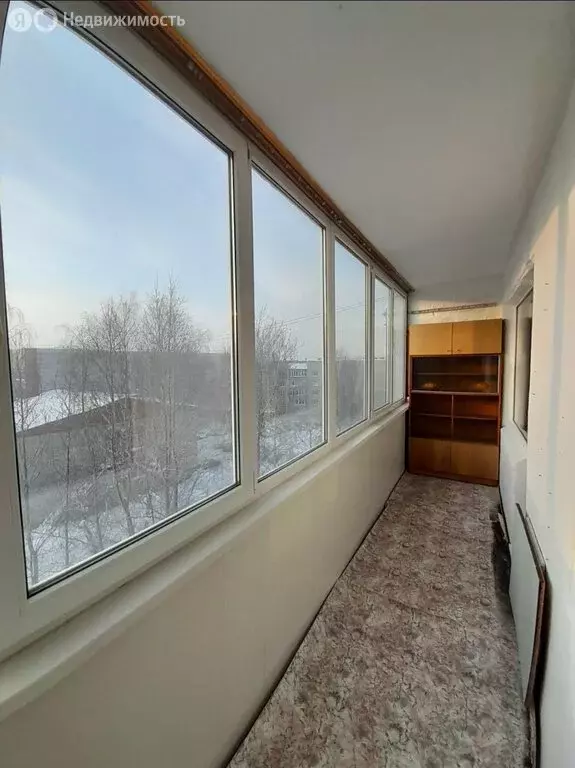 3-комнатная квартира: Соликамск, улица В.И. Кузнецова, 11 (62.1 м) - Фото 1