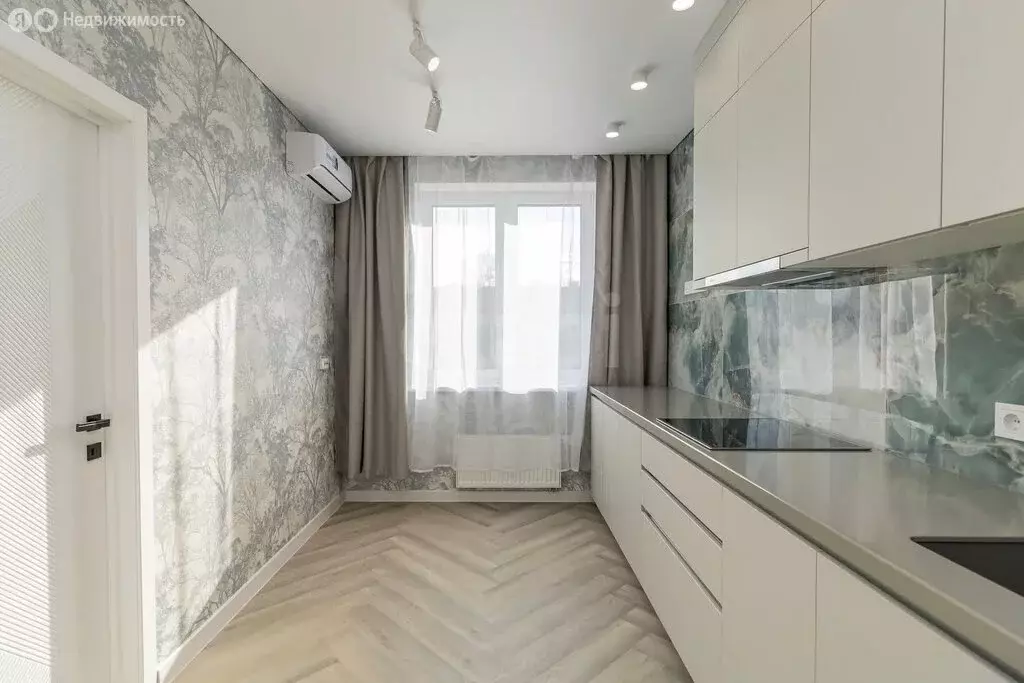 Квартира-студия: Тюмень, Новгородская улица, 9А (25.5 м) - Фото 1