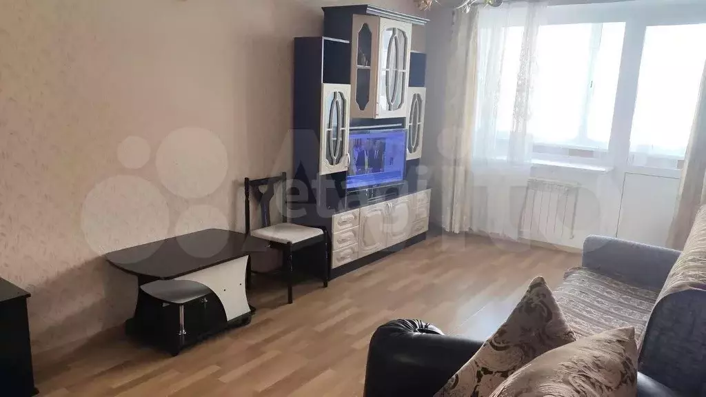 3-к. квартира, 60 м, 3/9 эт. - Фото 0