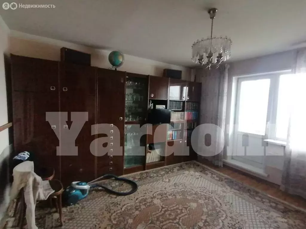 3-комнатная квартира: Красноярск, улица Копылова, 48 (65 м) - Фото 1