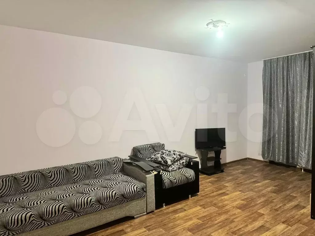 1-к. квартира, 35,7 м, 1/3 эт. - Фото 1
