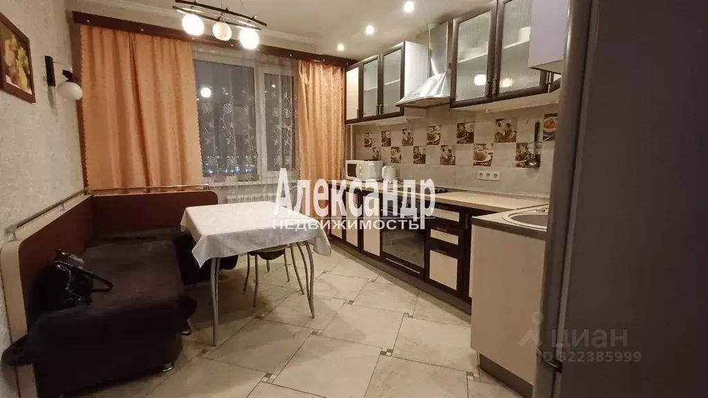 3-к кв. Санкт-Петербург просп. Большевиков, 47к1 (74.0 м) - Фото 1