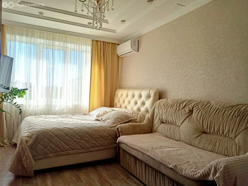 3-комнатная квартира: Курск, проспект Дружбы, 4 (61 м) - Фото 1