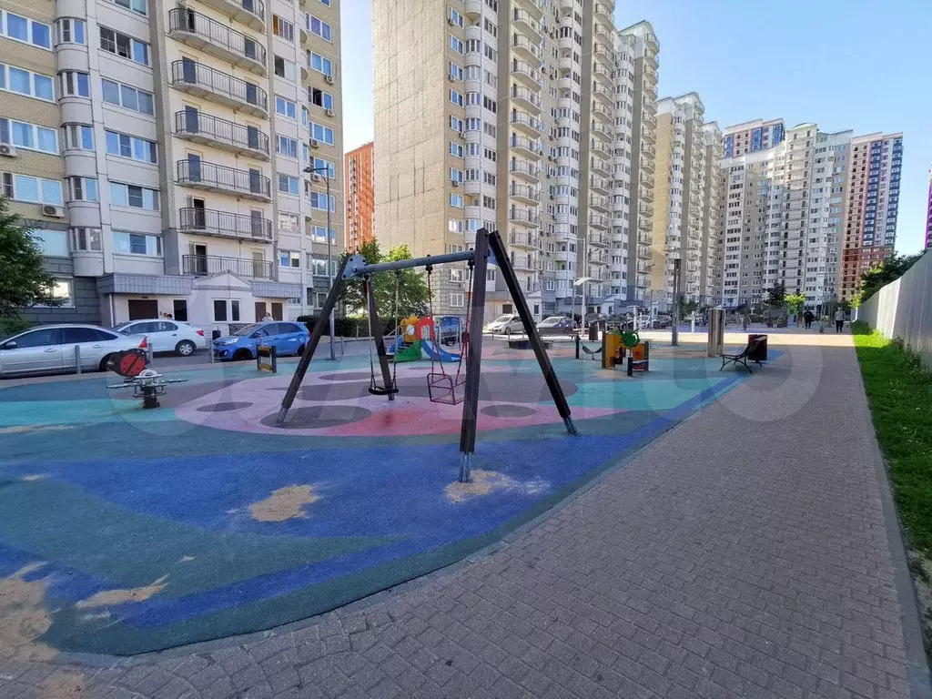 2-к. квартира, 58 м, 6/17 эт. - Фото 1