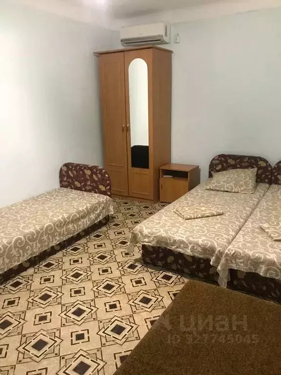 Комната Крым, Судак ул. Амет-хан Султана, 2 - Фото 1