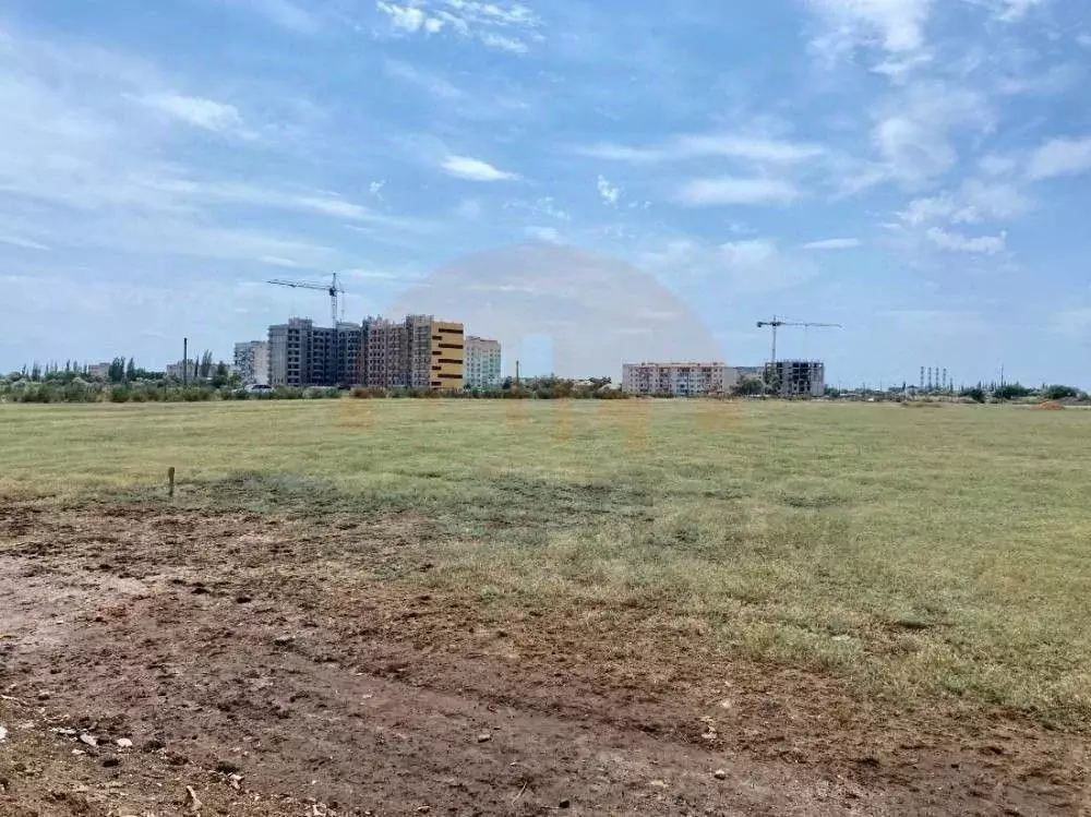 Участок в Крым, Саки ул. Кара Тобе (5.5 сот.) - Фото 1