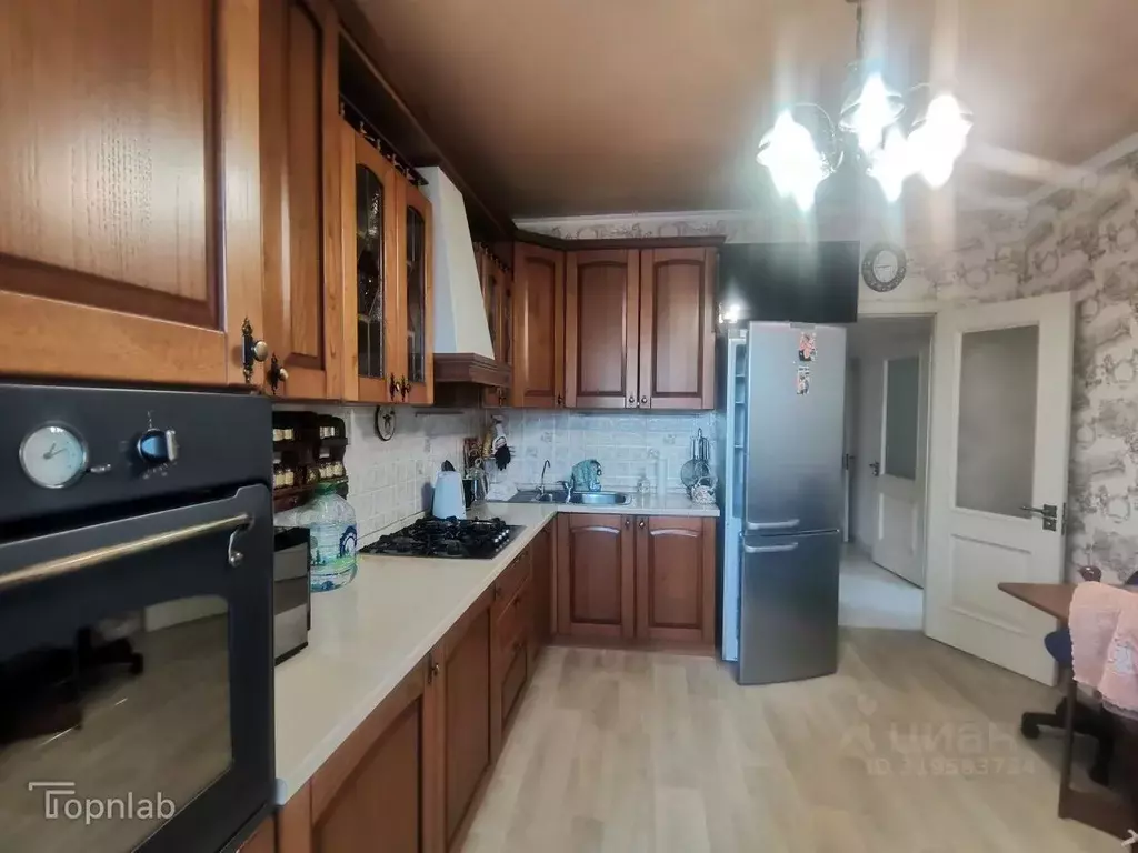 3-к кв. Орловская область, Орел Пожарная ул., 5Б (92.8 м) - Фото 0