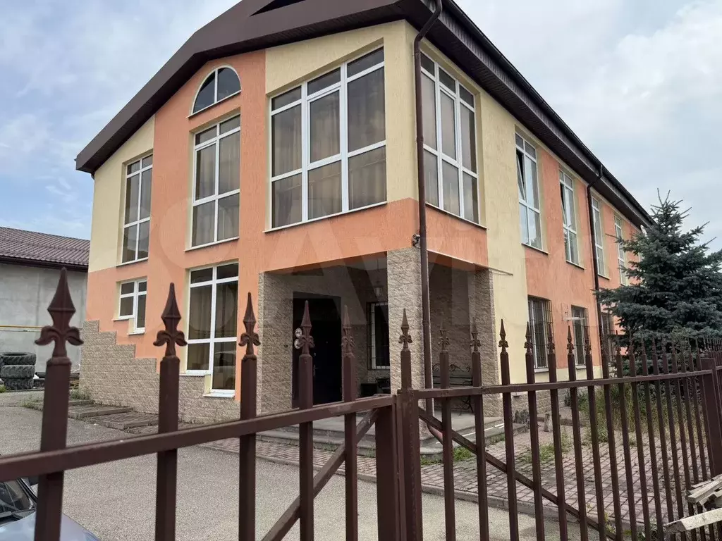 Продам помещение свободного назначения, 469 м - Фото 0