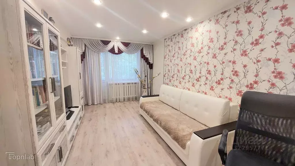 3-к кв. Брянская область, Брянск Авиационный пер., 3/3 (62.4 м) - Фото 2