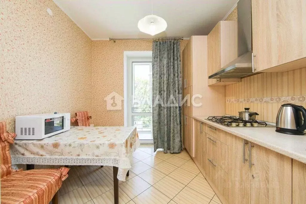 1-к кв. Калининградская область, Калининград Батальная ул., 7 (45.0 м) - Фото 1