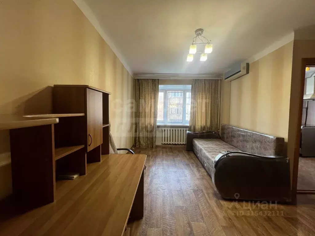 1-к кв. Оренбургская область, Оренбург Пролетарская ул., 153 (29.8 м) - Фото 0