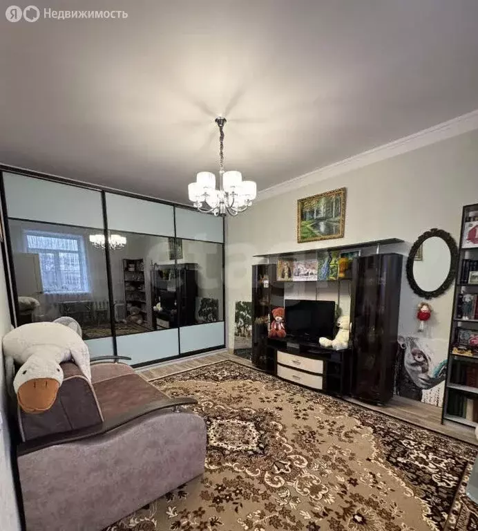 3-комнатная квартира: Нижний Новгород, улица Минина, 33 (62.4 м) - Фото 1