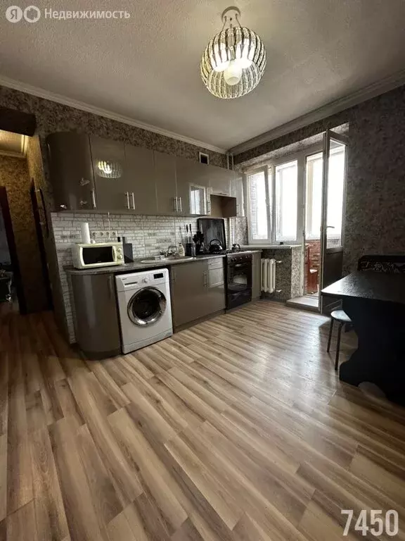 1-комнатная квартира: Аксай, улица Платова, 83 (41 м) - Фото 0