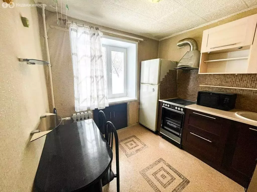 2-комнатная квартира: Петропавловск-Камчатский, улица Давыдова, 23 ... - Фото 2