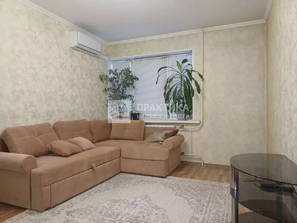 Продается 2-комнатная квартира - Фото 1