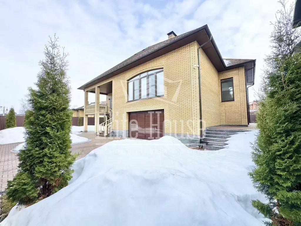 Коттедж в Калужская область, Калуга пер. Можайский, 15 (349 м) - Фото 1