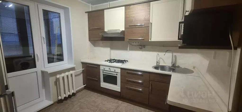 2-к кв. Псковская область, Псков ул. Максима Горького, 19 (52.4 м) - Фото 1