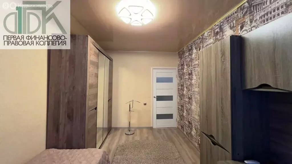 3-комнатная квартира: Арзамас, улица Калинина, 3А (75.3 м) - Фото 1