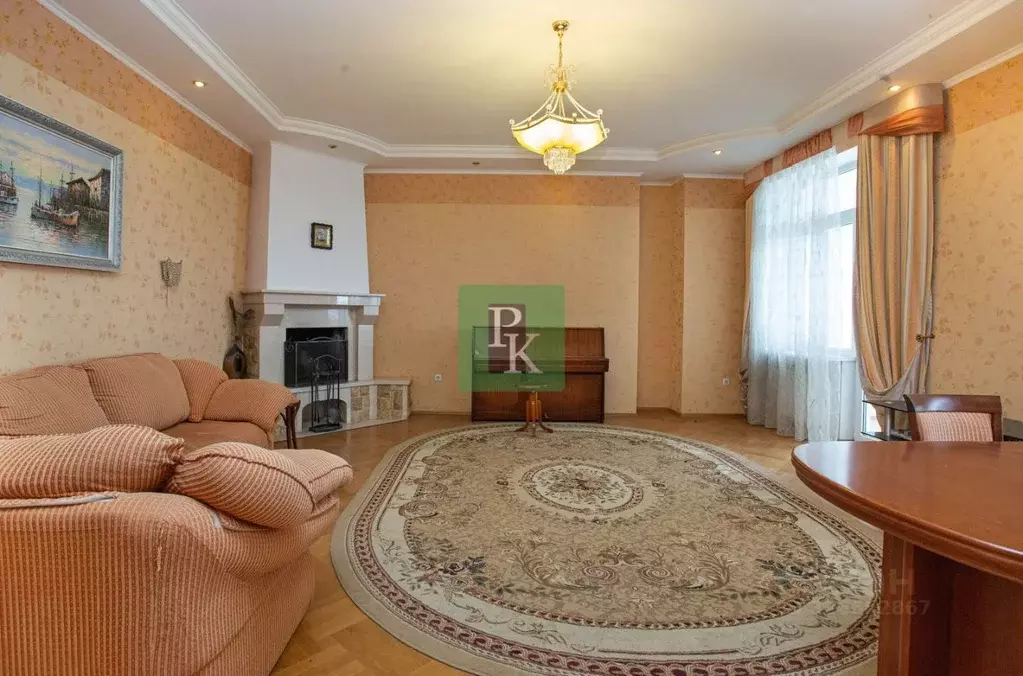 5-к кв. Севастополь ул. Щорса, 4 (216.9 м) - Фото 0