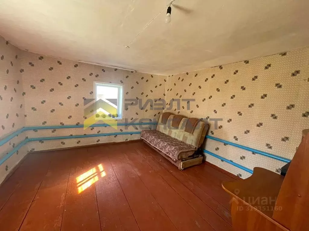 Дом в Омская область, Нововаршавка рп ул. Тельмана, 83 (42 м) - Фото 0