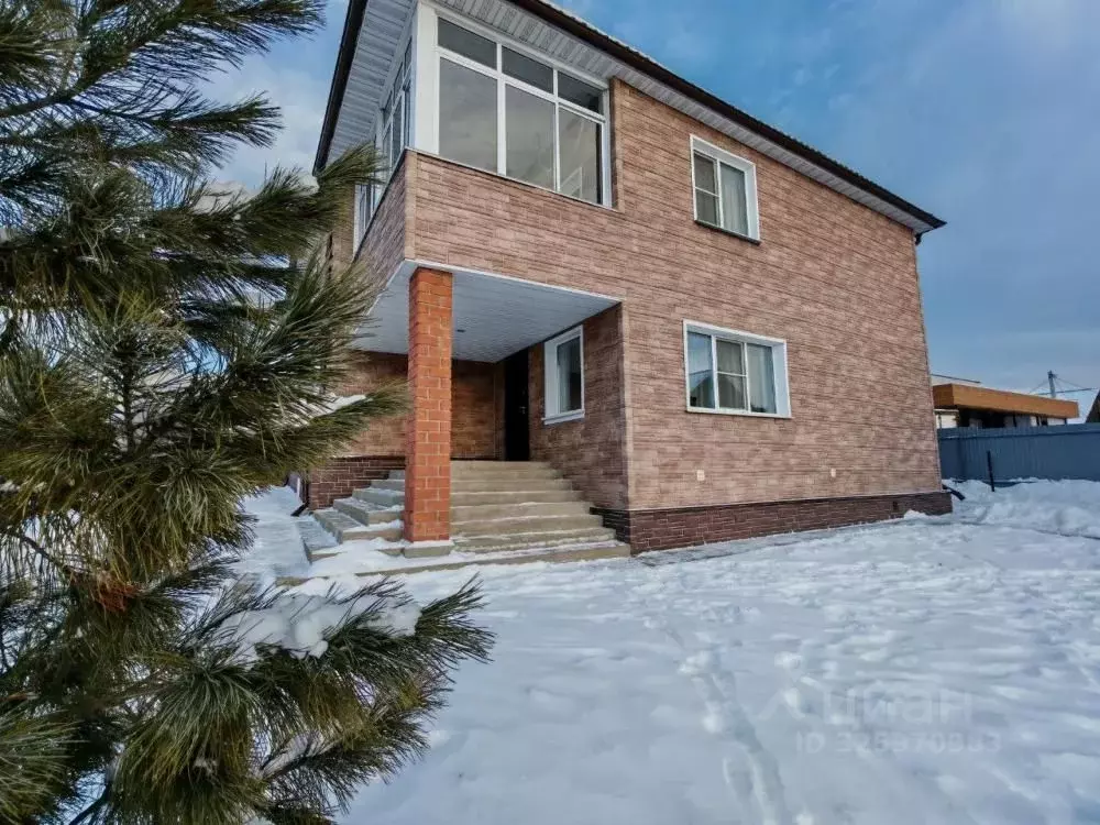 Дом в Иркутская область, Иркутский муниципальный округ, с. Пивовариха ... - Фото 1