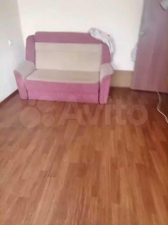 Комната 20 м в 2-к., 2/5 эт. - Фото 0